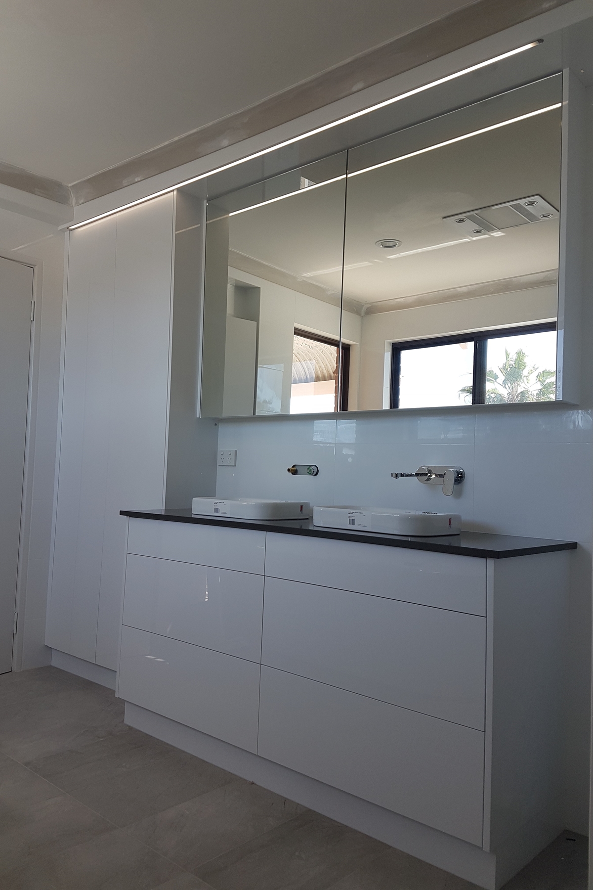 Click Image for Vanities